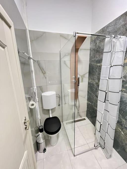 Apartament In Centrul Istoric Oradea Eksteriør bilde