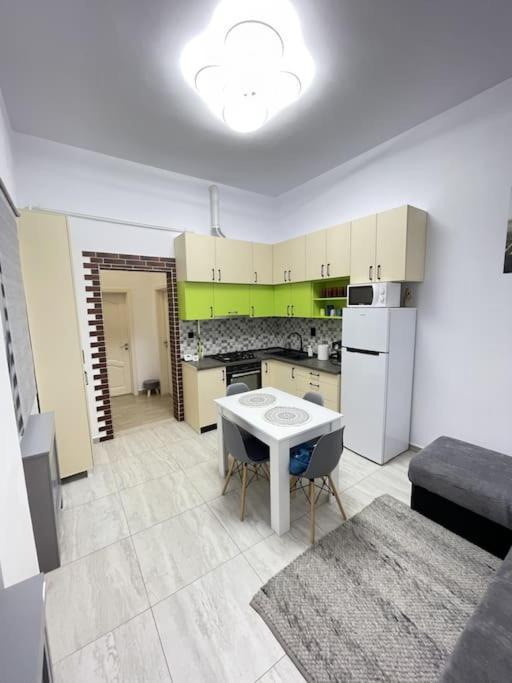 Apartament In Centrul Istoric Oradea Eksteriør bilde